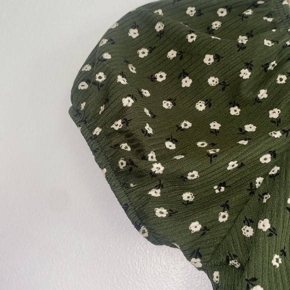 So cute! Adorable fall dress!-small ribbed-perfect for layering-very 2000’s - Picture 4 of 7